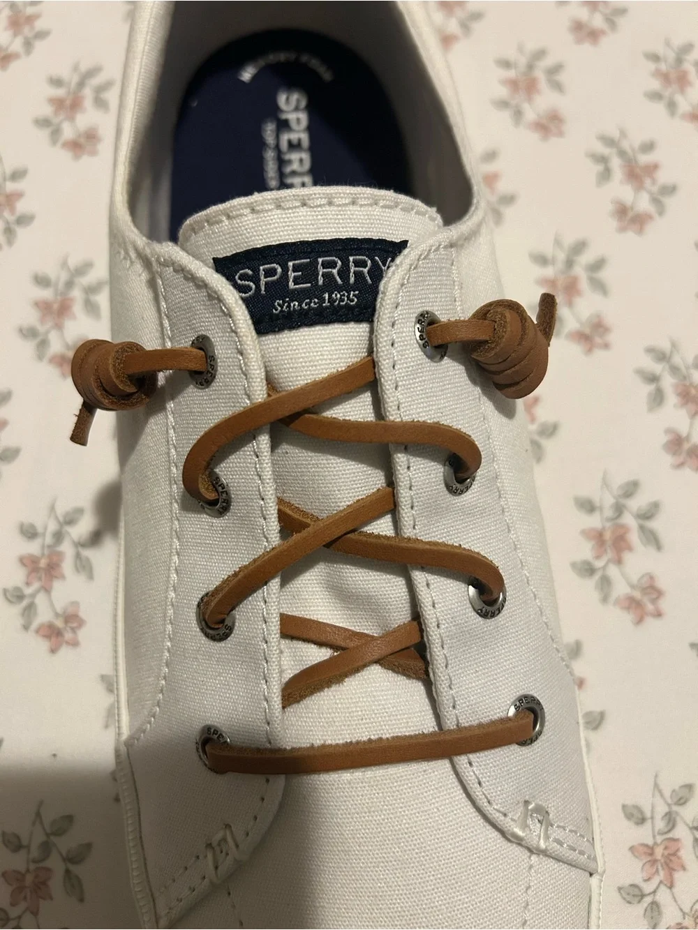 Women’s Sperry Crest Vibe Lace-Up Sneaker